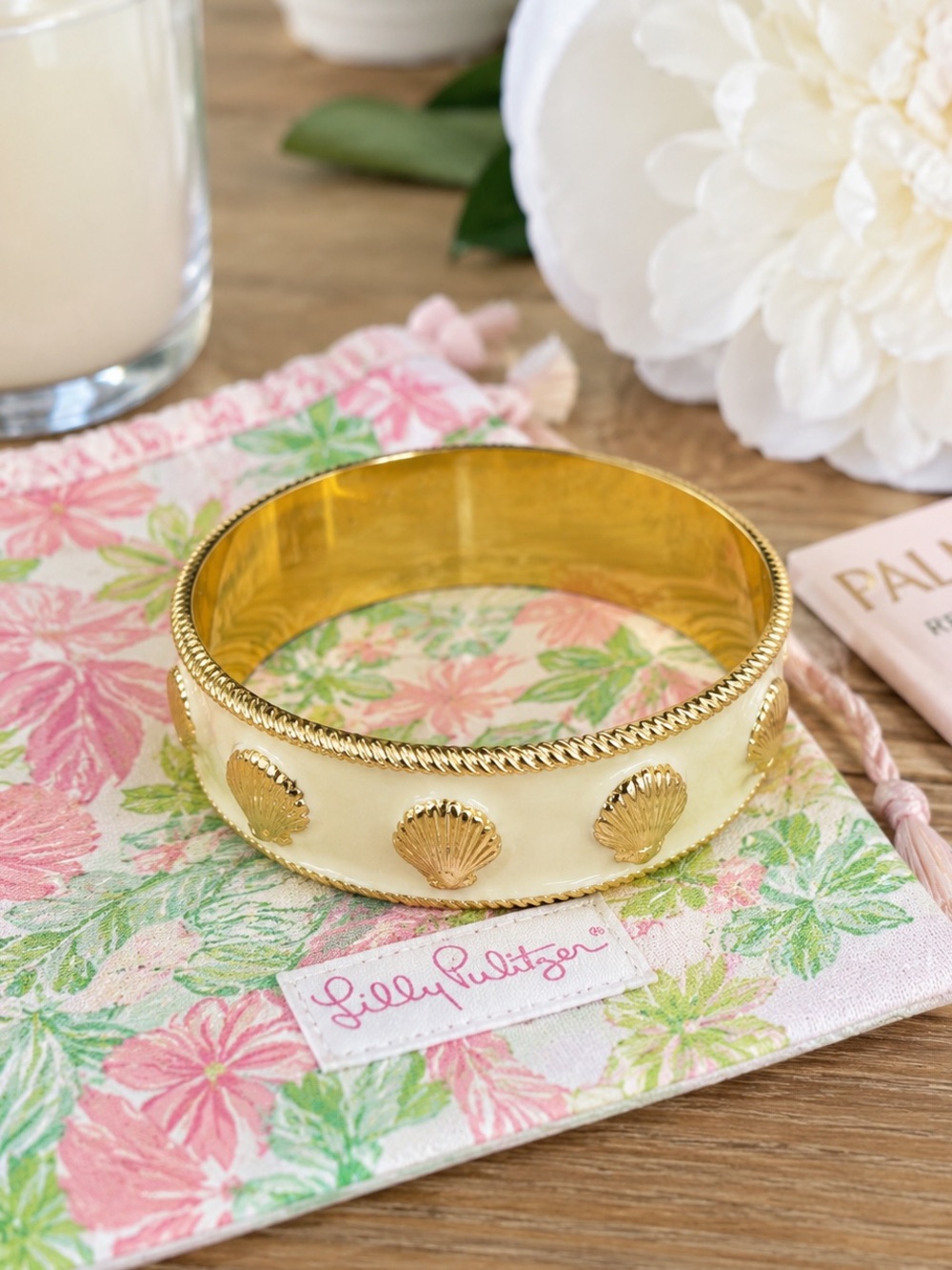 Lilly Pulitzer gold-tone and butter yellow enamel seashell bangle bracelet. NWOT